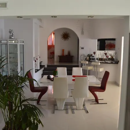 Сasa de vacaciones Casa Larina