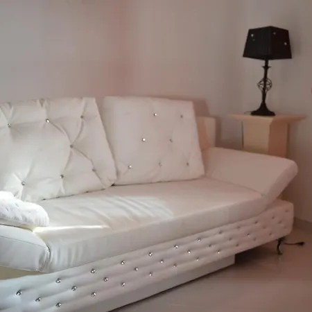 Casa Larina